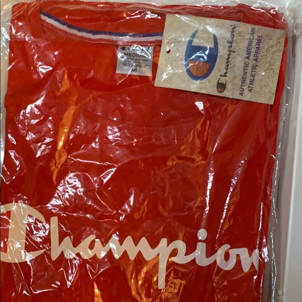 Champion red unisex shirt